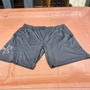 Under Armour Men’s Dark Gray Athletic Shorts